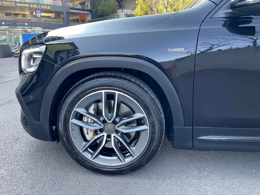 Mercedes-Benz GLB AMG 2021 AMG GLB 35 4MATIC купить на сайте DeffCars