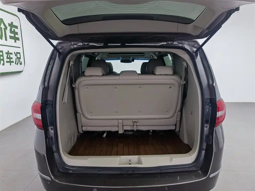 Buick GL8 2017 25S luxury model National V купить на сайте DeffCars