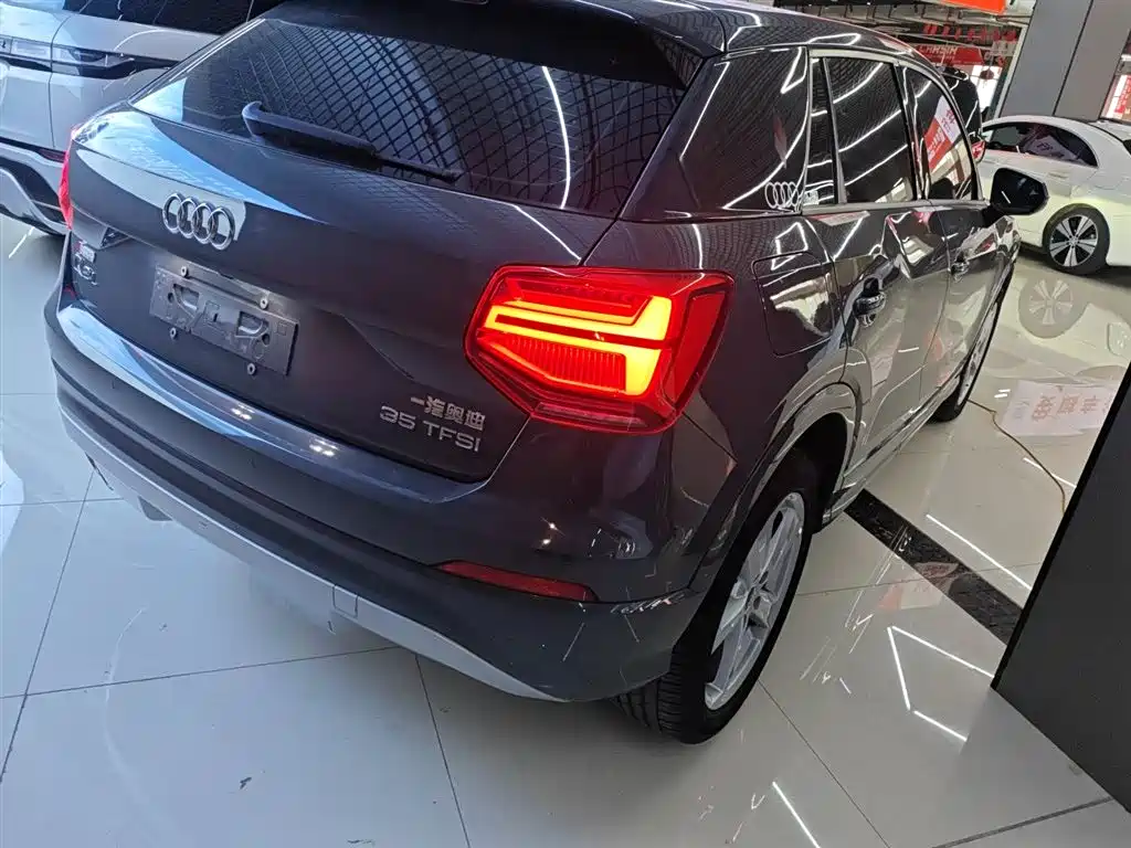 Audi Q2L 2021 35 TFSI fashionable and elegant купить на сайте DeffCars