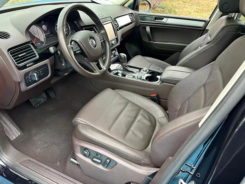 Touareg 2017 3.0TSI Extended Edition купить на сайте DeffCars