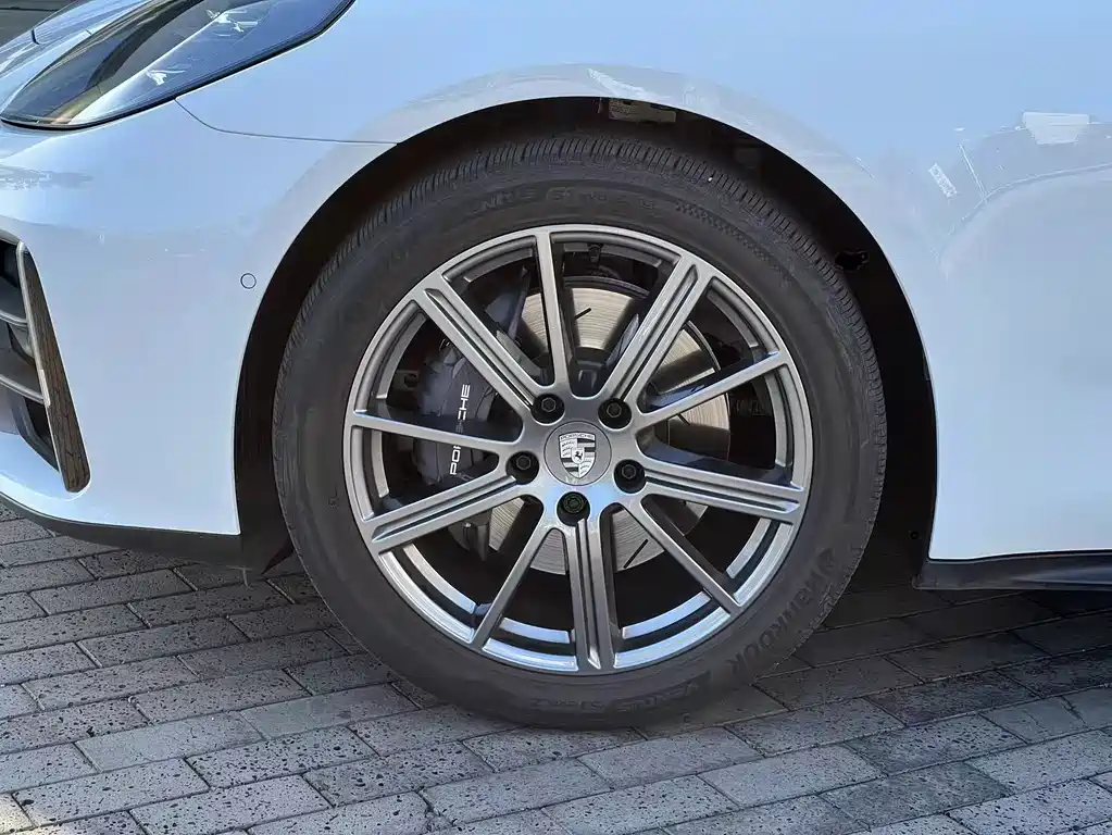 Panamera 2024 Panamera Executive Extended Edition 2.9T купить на сайте DeffCars