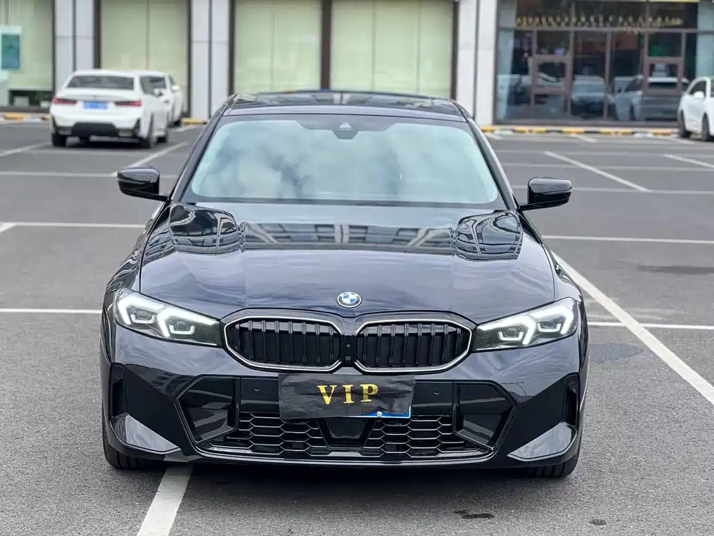 BMW 3 Series 2025 330Li M Sports Night Package купить на сайте DeffCars