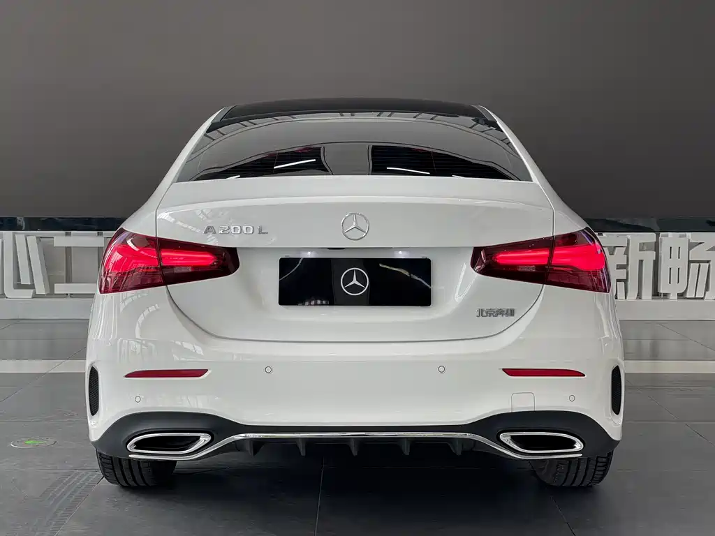 Mercedes-Benz A-Class 2023 A 200 L Dynamic купить на сайте DeffCars