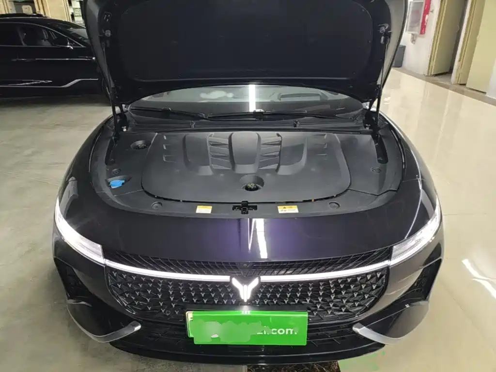 Lantu Chasing Light 2024 PHEV four-wheel drive ultra-long range flagship version купить на сайте DeffCars