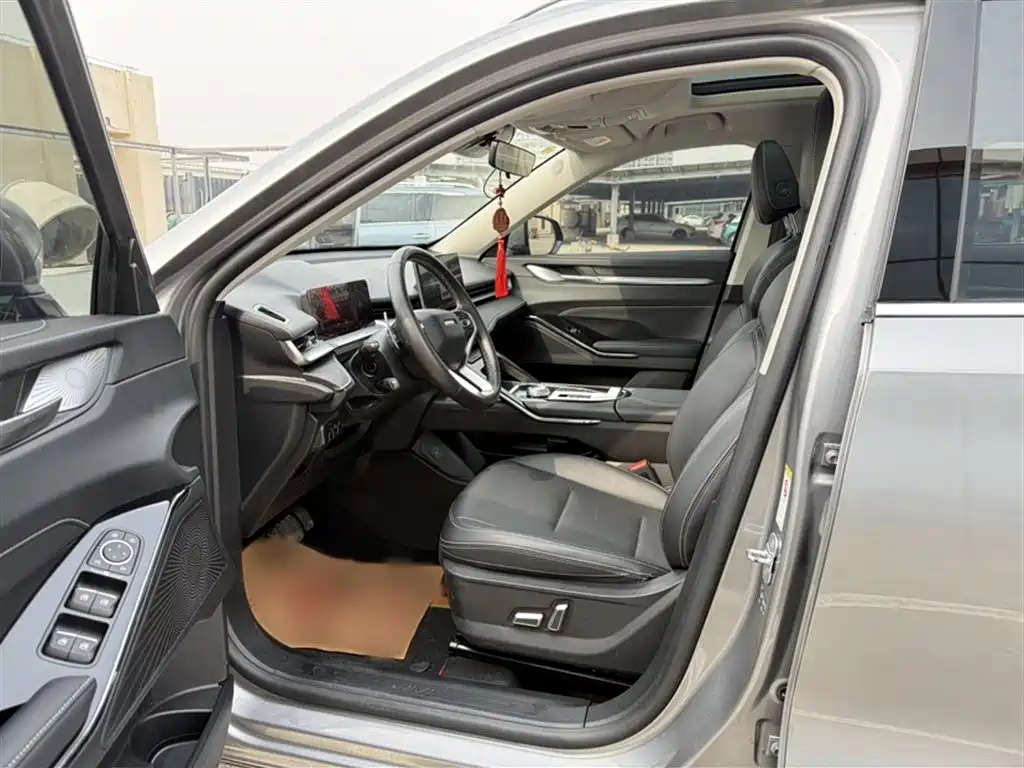Haval H6 2022 third generation 1.5T automatic two-wheel drive Max купить на сайте DeffCars