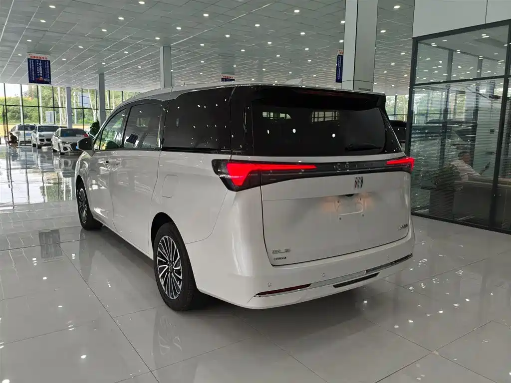 Buick GL8 New Energy 2025 Lu Shang Early Edition купить на сайте DeffCars