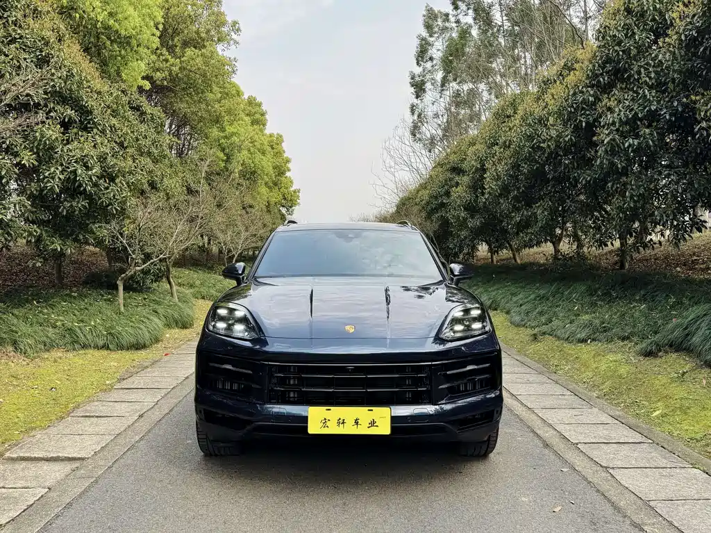 Cayenne 2025 Cayenne 3.0T купить на сайте DeffCars