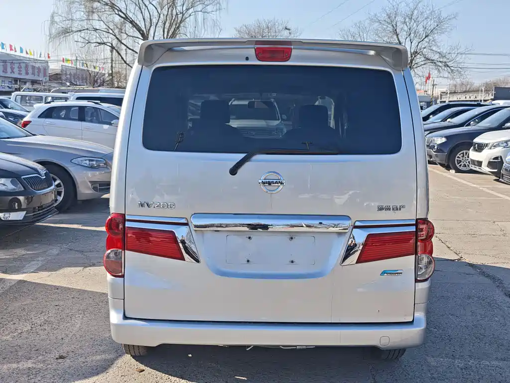 Nissan NV200 2018 1.6L CVT Exclusive Type купить на сайте DeffCars