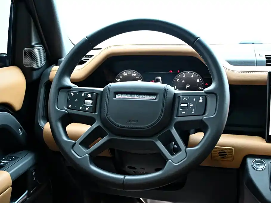Land Rover Defender 2024 110 3.0T P400 X-DYNAMIC HSE купить на сайте DeffCars