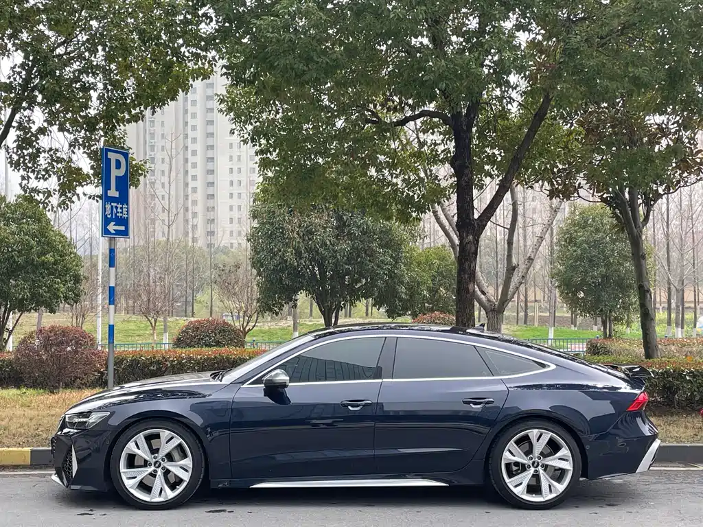 Audi A7 2019 55 TFSI quattro competition version купить на сайте DeffCars