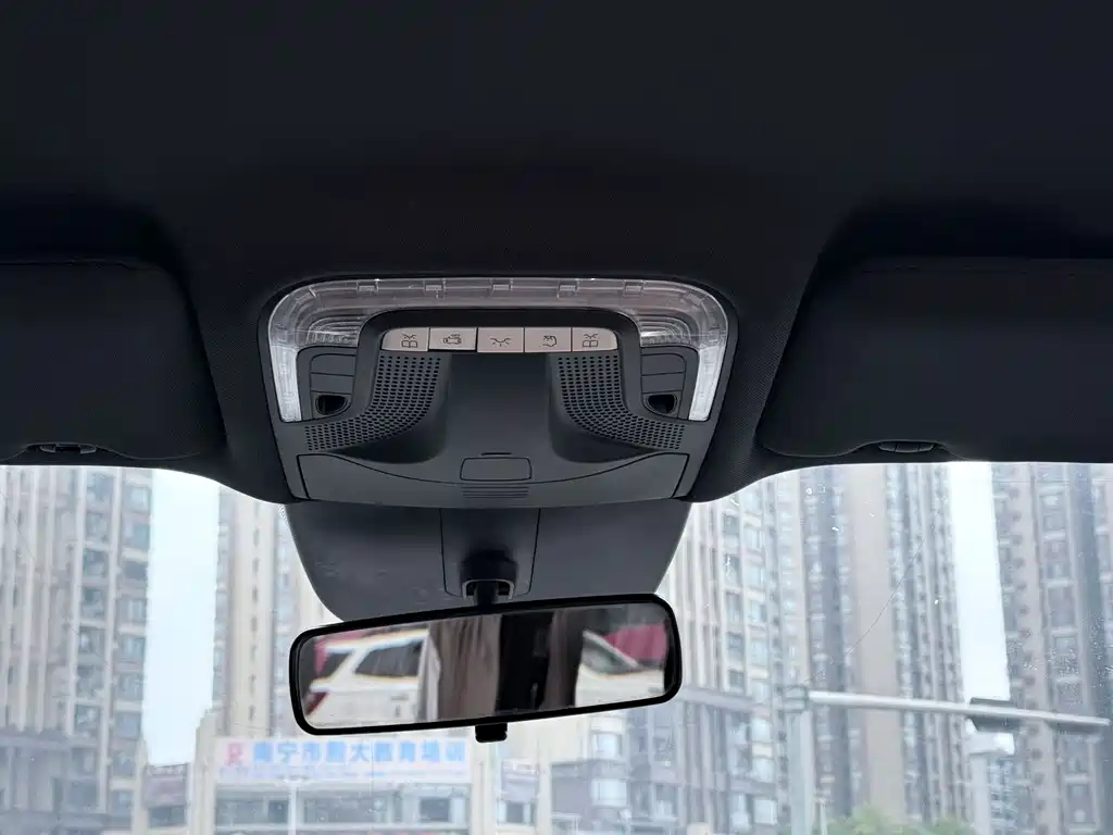 Vito 2021 2.0T Business Edition 7 seats купить на сайте DeffCars