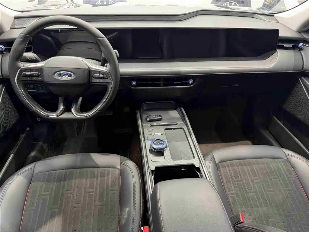 Mondeo 2022 EcoBoost 245 Luxury купить на сайте DeffCars