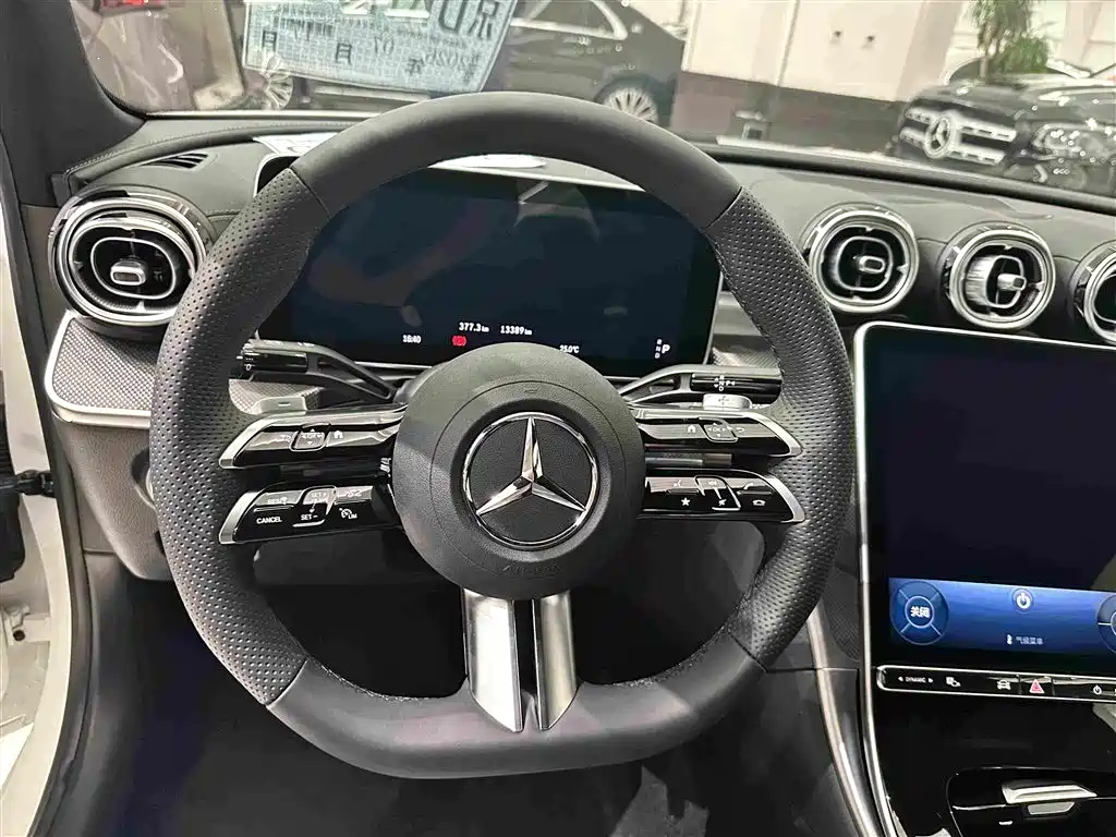 Mercedes-Benz C-Class 2025 facelift C 260 L sports version купить на сайте DeffCars