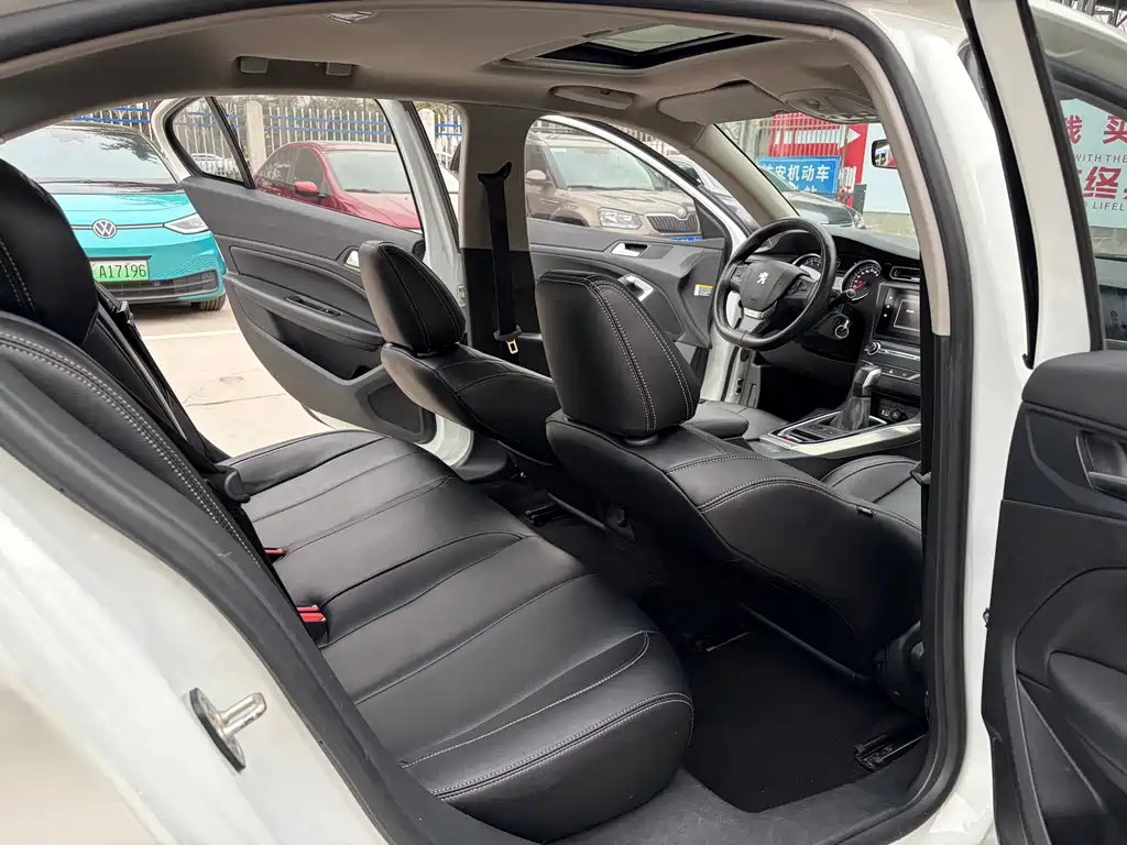 Peugeot 408 2016 1.6T automatic luxury version купить на сайте DeffCars