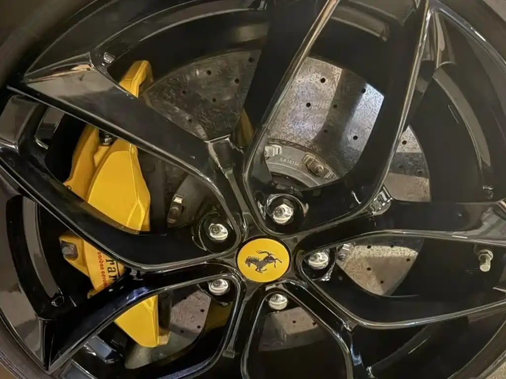 GTC4Lusso 2017 3.9T V8 купить на сайте DeffCars
