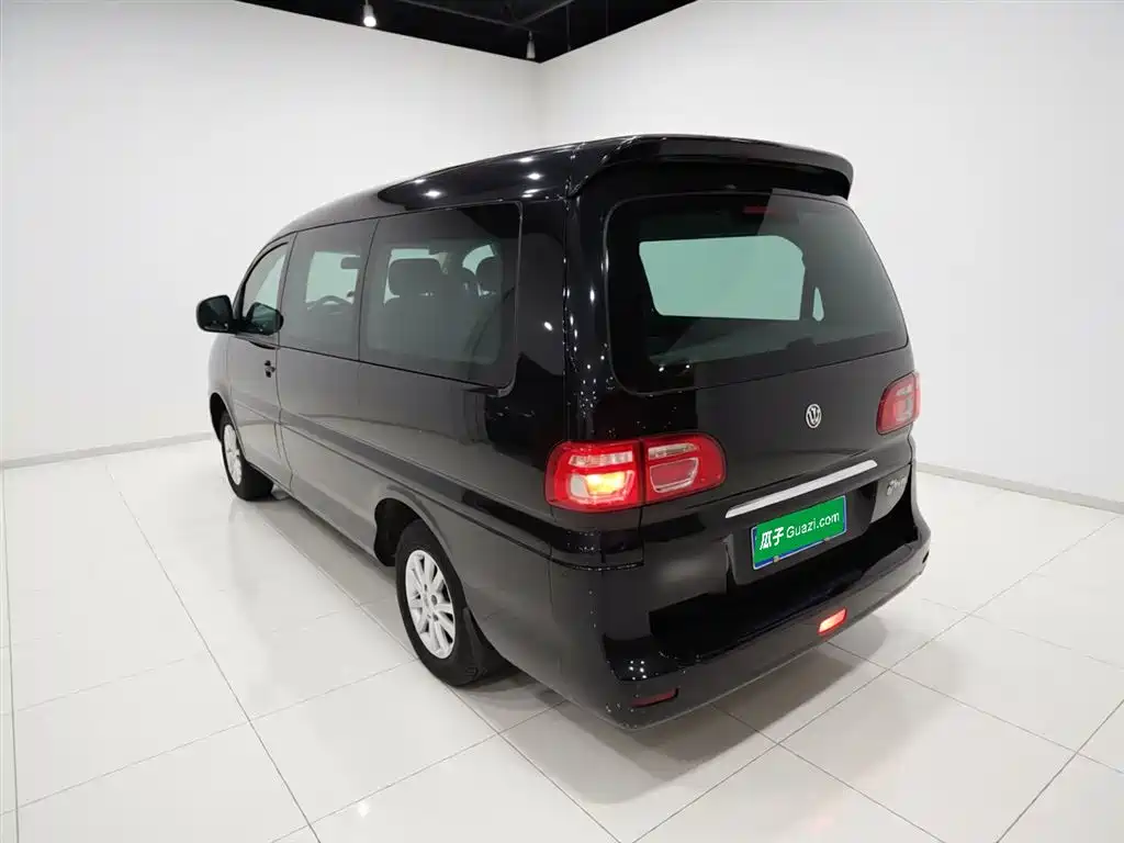 Lingzhi 2020 M5L 1.6L luxury model 7 seats купить на сайте DeffCars