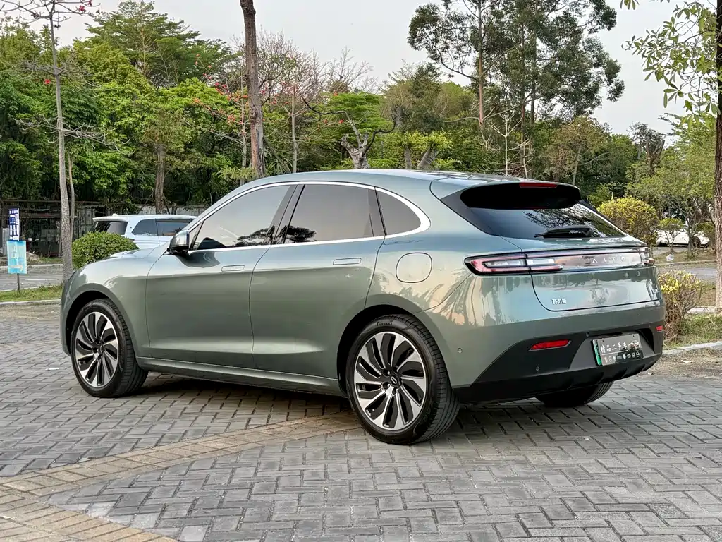 Wenjie M5 2022 extended range four-wheel drive flagship version купить на сайте DeffCars