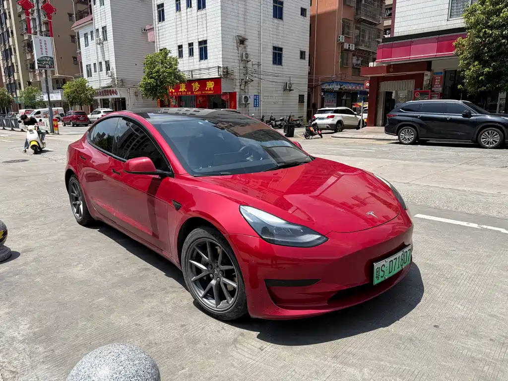 Model 3 2022 rear-wheel drive version купить на сайте DeffCars