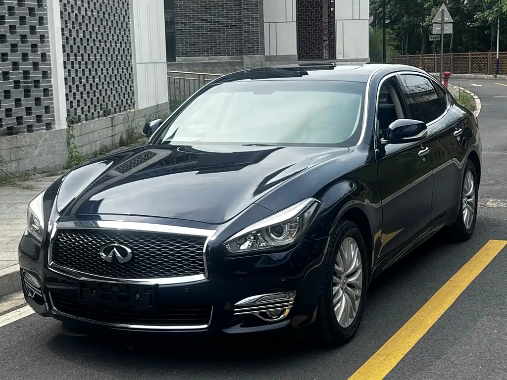 Infiniti Q70 2015 Q70L 2.5L Enjoy Edition купить на сайте DeffCars