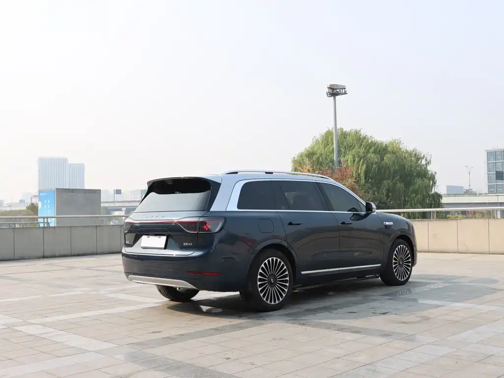 Wenjie M9 2025 extended range Max version 52kWh 6-seat version 192-line lidar) купить на сайте DeffCars
