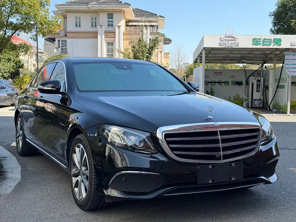 Mercedes-Benz E-Class 2016 E 300 L Fashion Model купить на сайте DeffCars