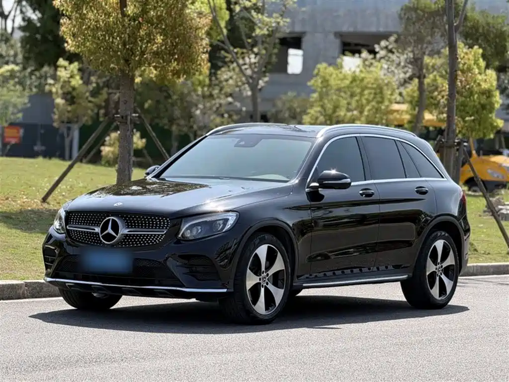 Mercedes-Benz GLC 2018 GLC 300 4MATIC Dynamic купить на сайте DeffCars
