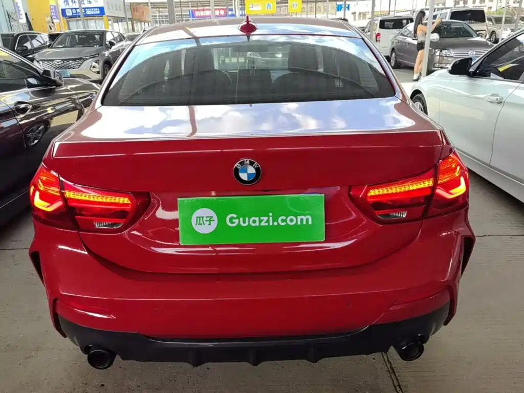 BMW 1 Series 2022 120i M Sport Night Edition купить на сайте DeffCars