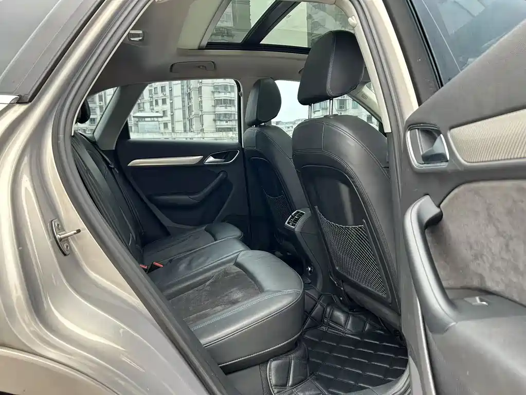 Audi Q3 2018 30th Anniversary Model 35 TFSI Sports купить на сайте DeffCars