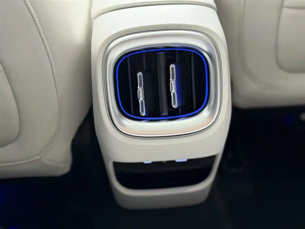 smart Elf #1 2022 Premium Edition купить на сайте DeffCars