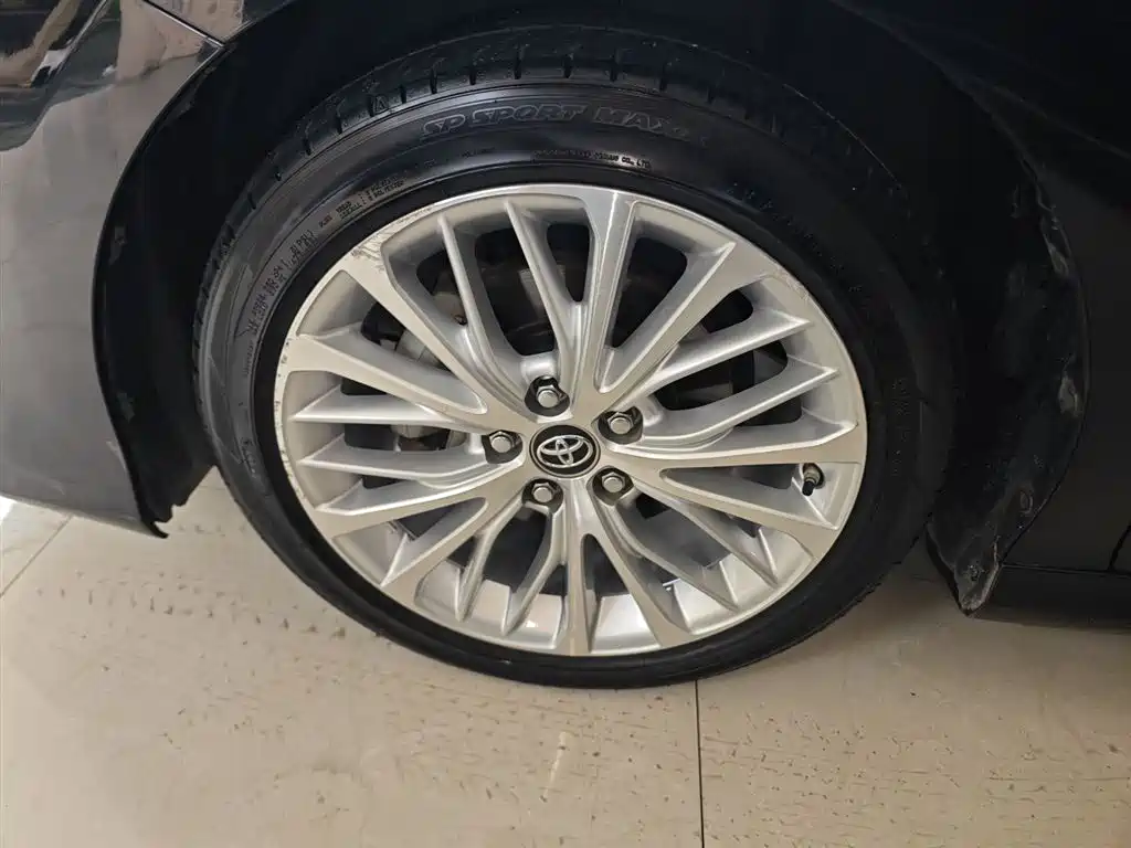Camry 2018 2.5G Deluxe Edition купить на сайте DeffCars