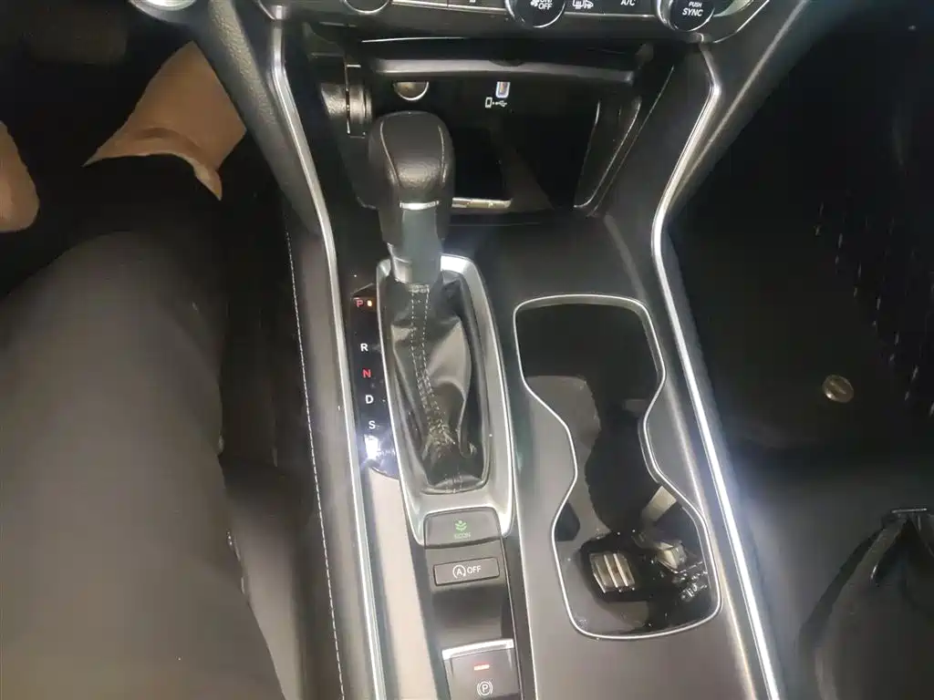 Accord 2022 260TURBO Deluxe Edition купить на сайте DeffCars