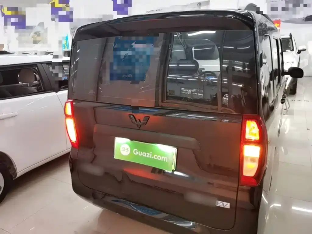 Wuling Zhiguang New Energy 2025 305km Enterprising Type купить на сайте DeffCars
