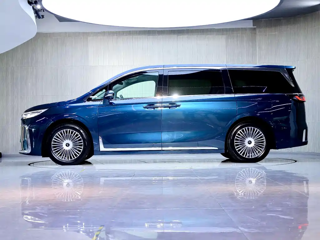 Lantu Dreamer 2025 PHEV four-wheel drive flagship Kunpeng version купить на сайте DeffCars