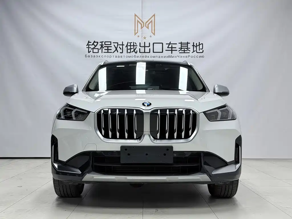 BMW X1 2023 sDrive20Li X Design Package купить на сайте DeffCars