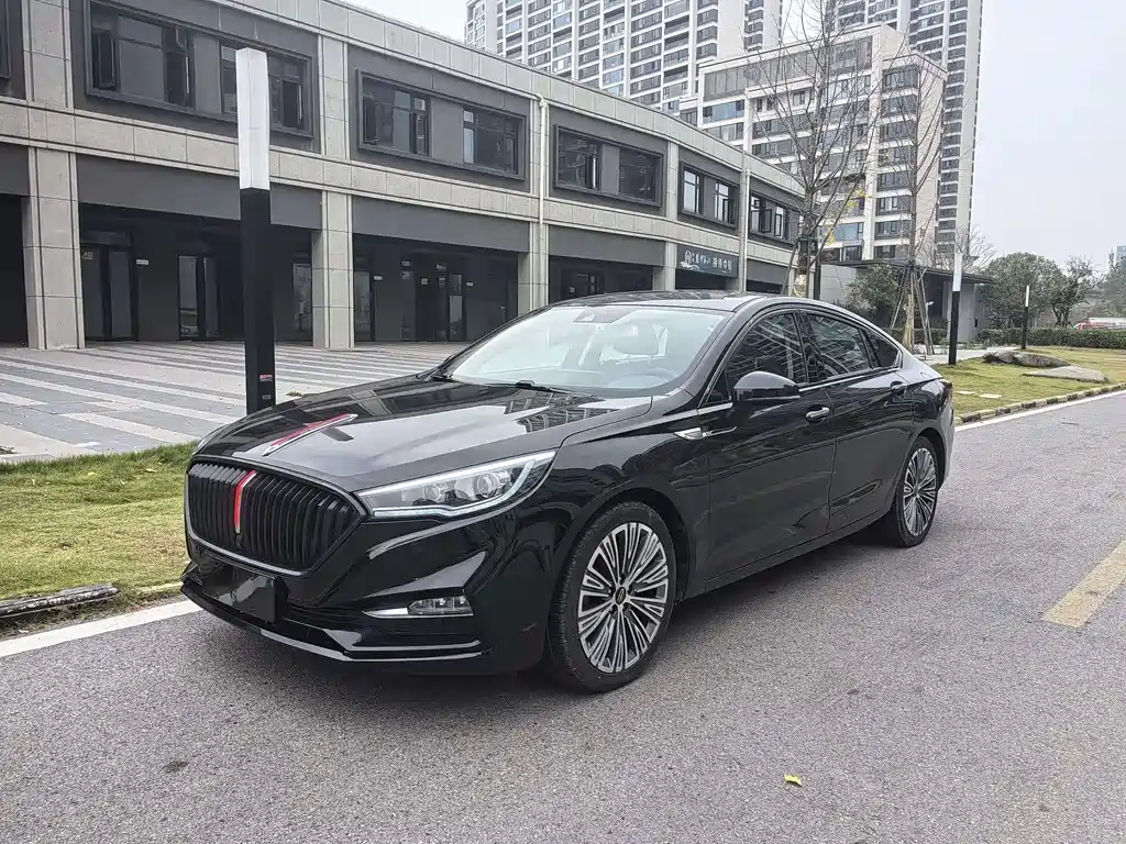 Hongqi H5 2020 1.8T Automatic Intelligent Connected Flag Rhyme Edition купить на сайте DeffCars