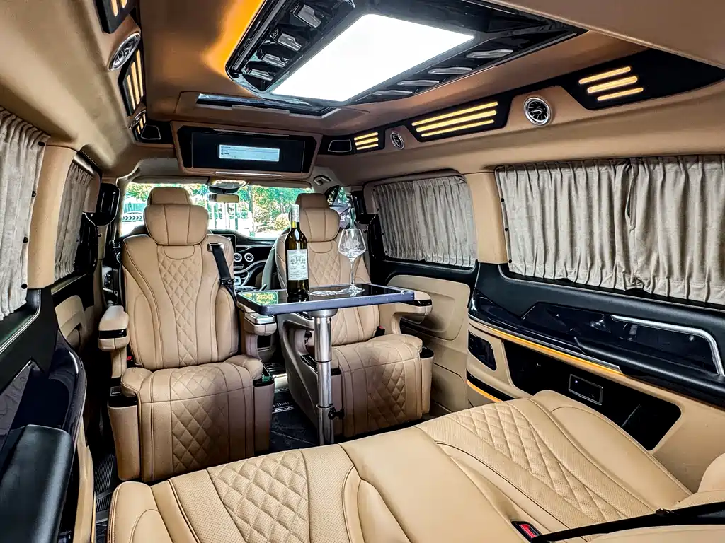 Vito 2023 2.0T Business Edition 7 seats купить на сайте DeffCars