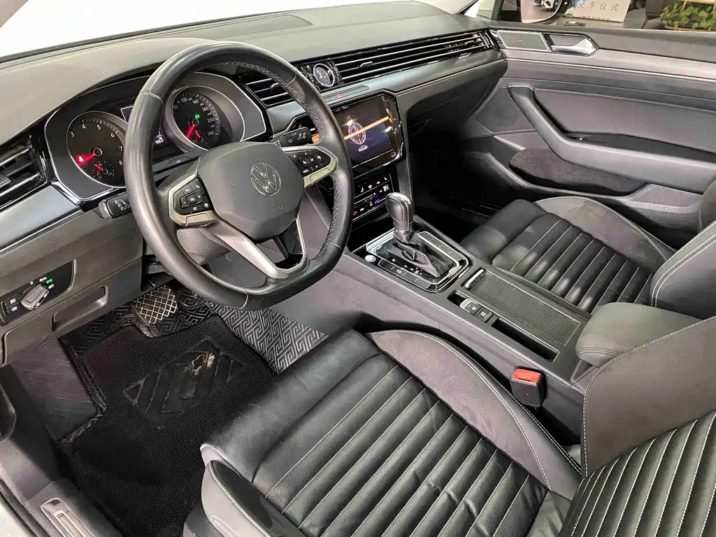 Magotan 2020 330TSI DSG leading model купить на сайте DeffCars