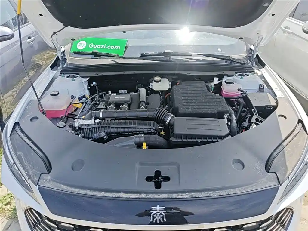 Qin PLUS 2025 DM-i Smart Driving Edition 128KM Enterprising Type купить на сайте DeffCars