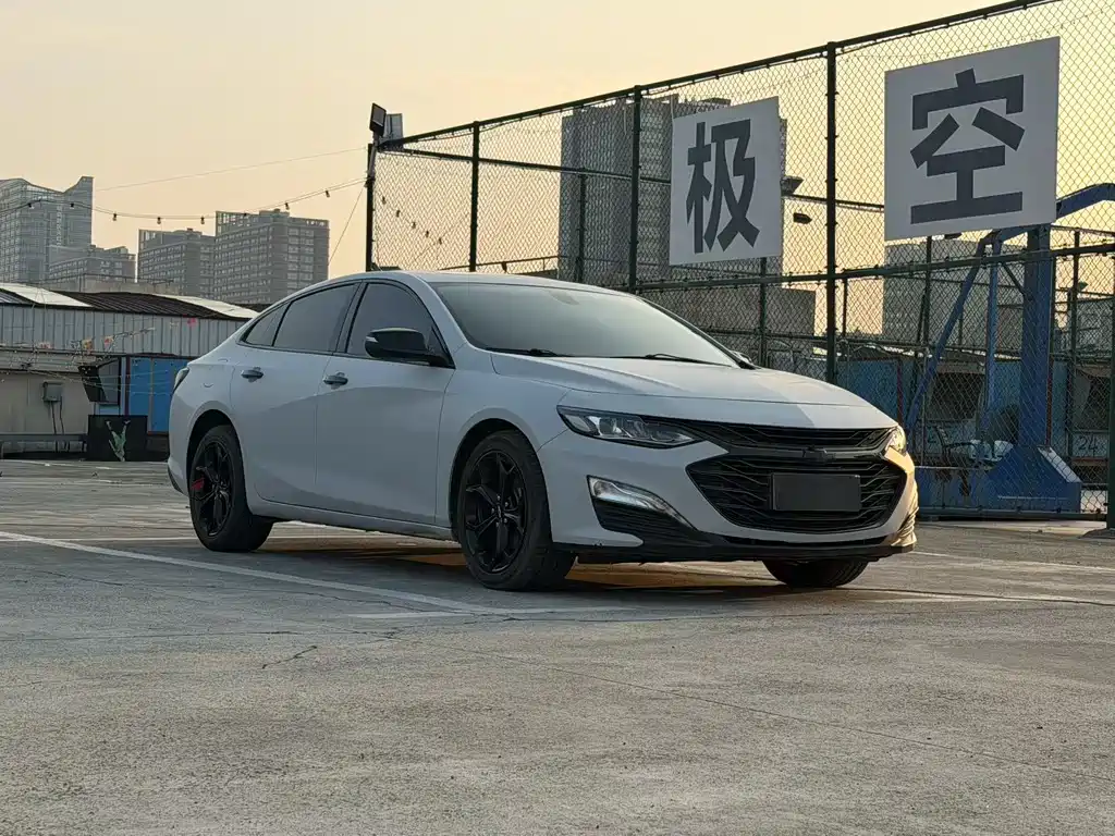 Malibu XL 2019 Redline 550T Automatic Redline Edition купить на сайте DeffCars