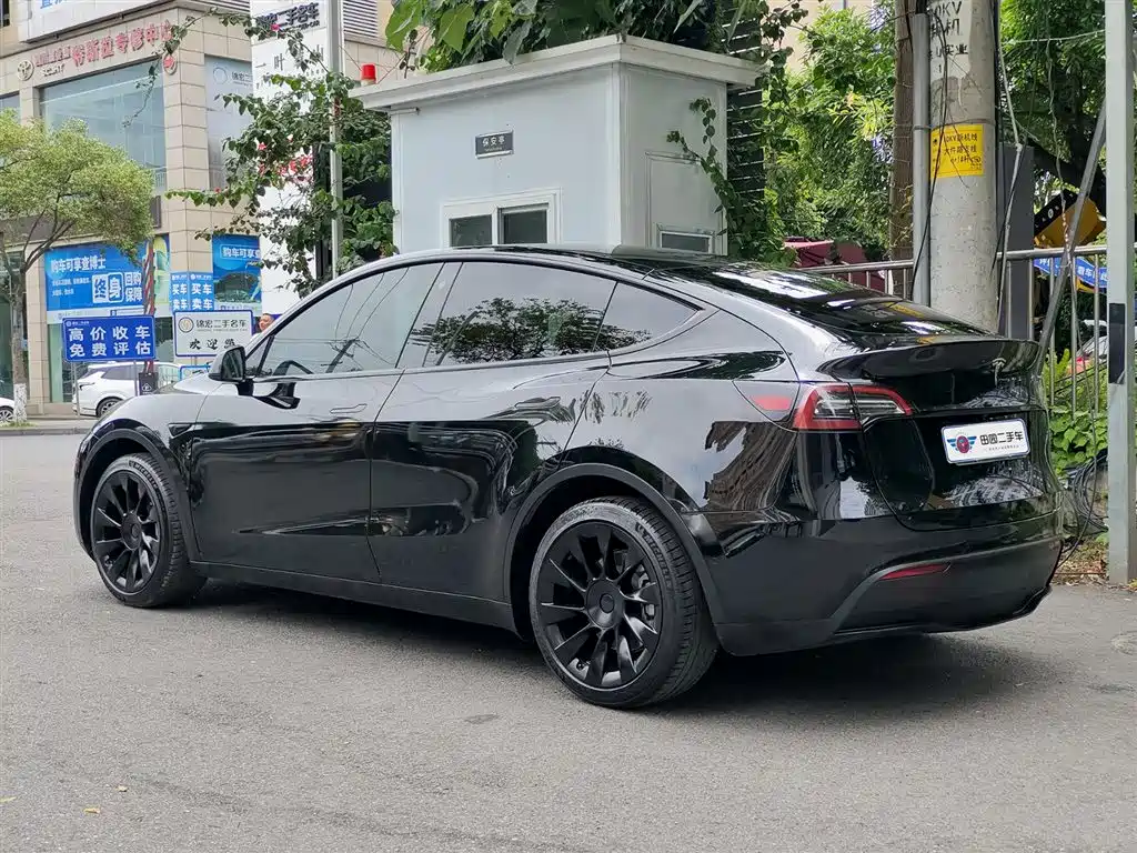 Model Y 2022 facelift rear-wheel drive version купить на сайте DeffCars