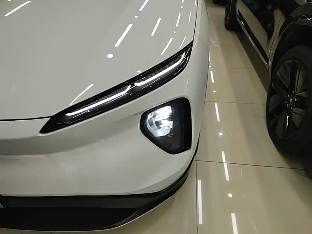 NIO ES6 2024 model 75kWh купить на сайте DeffCars