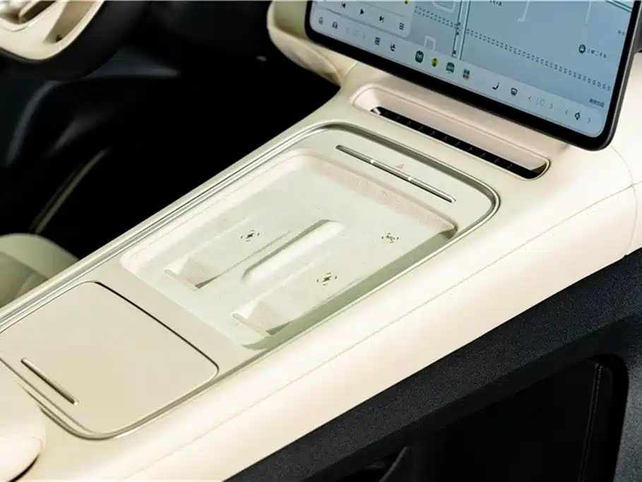 NIO EC6 2025 model 75kWh купить на сайте DeffCars