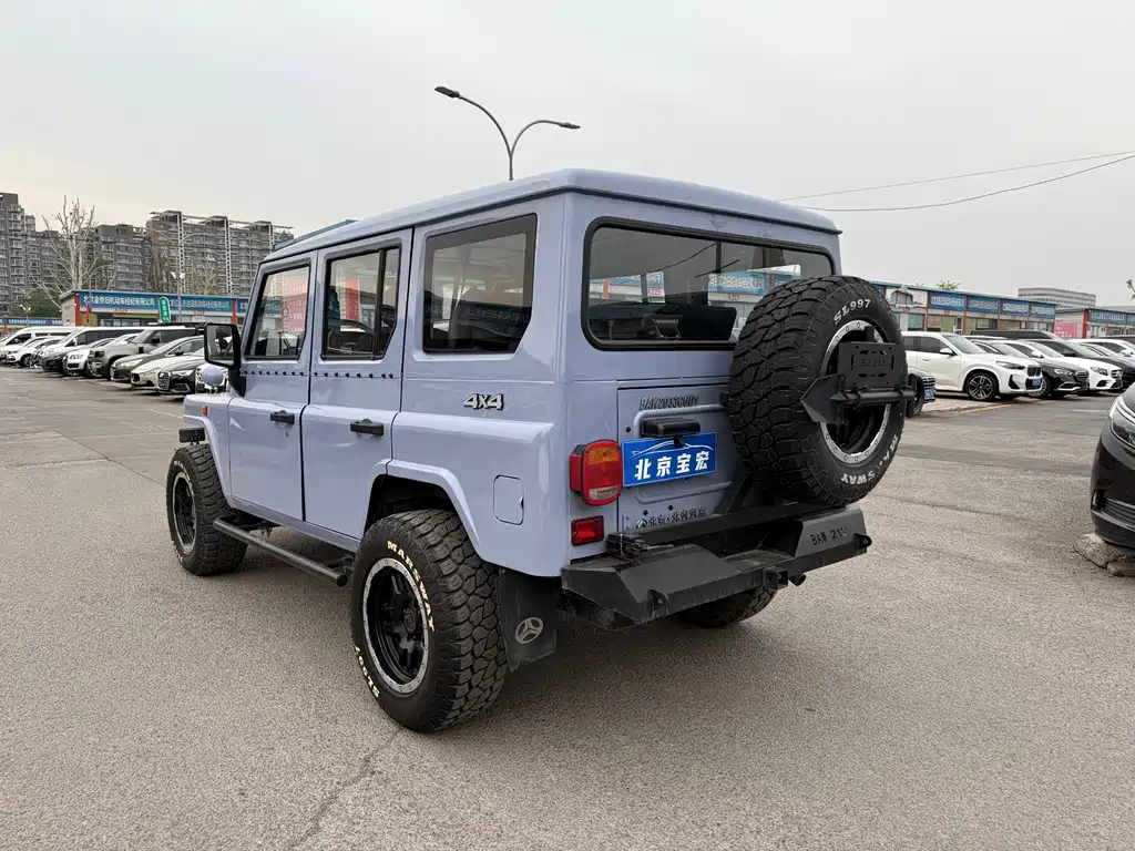 212 Classic 2023 Sniper 2.4T Manual Lightweight Model купить на сайте DeffCars