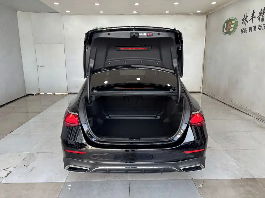 Mercedes-Benz E-Class 2025 E 300 L Luxury Sports Model купить на сайте DeffCars
