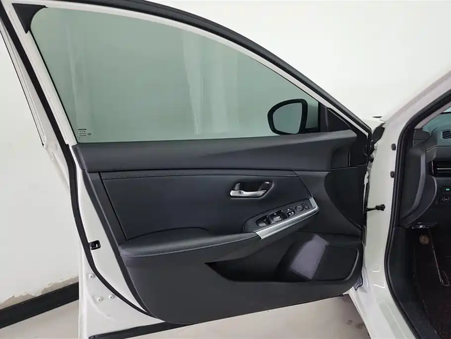 Sylphy 2022 1.6L XL CVT Enjoy Edition купить на сайте DeffCars