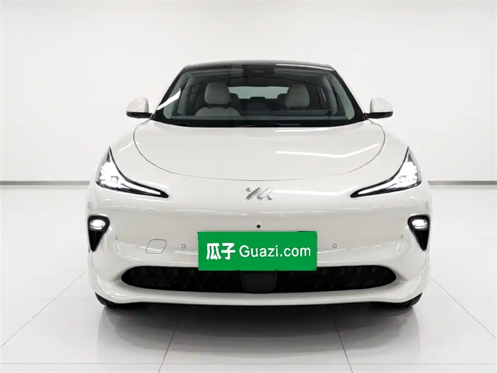 Zhiji LS6 2025 Smart Lizard Driving Edition купить на сайте DeffCars
