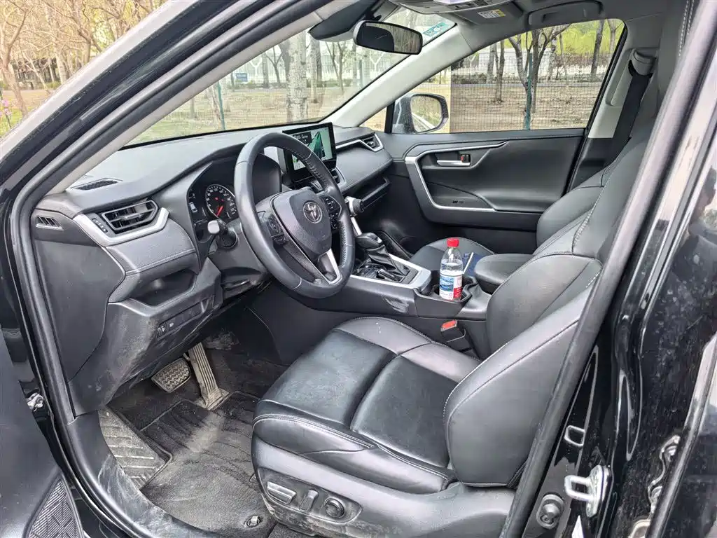 Weilanda 2023 2.0L CVT two-wheel drive urban version купить на сайте DeffCars
