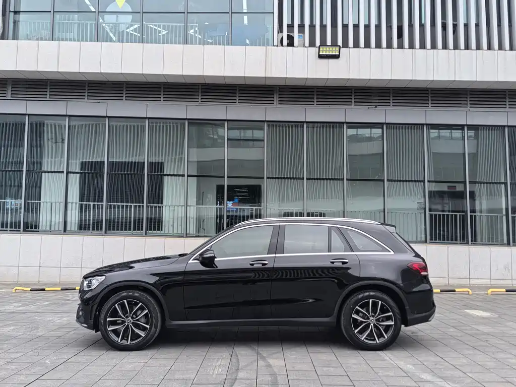 Mercedes-Benz GLC 2020 GLC 260 L 4MATIC luxury model купить на сайте DeffCars