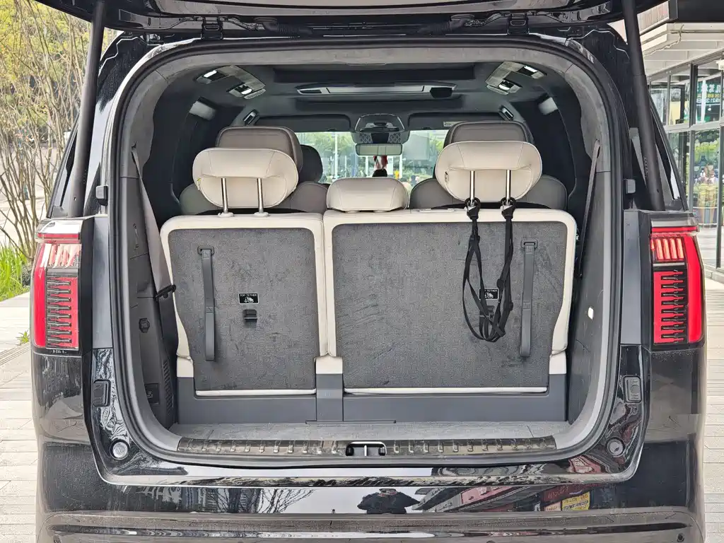 Jikrypton 009 2024 seven-seat aisle version four-wheel drive 108kWh купить на сайте DeffCars
