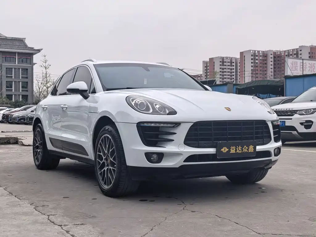 Macan 2014 Macan 2.0T купить на сайте DeffCars